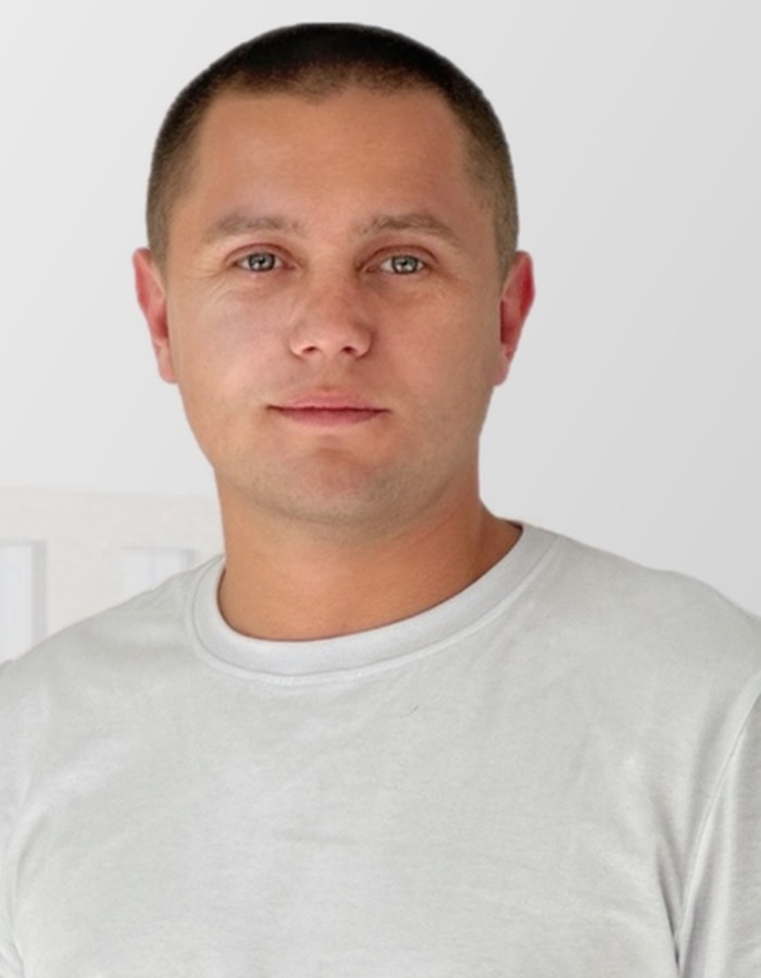 Инструктор Евгений Евгеньевич Ушаков